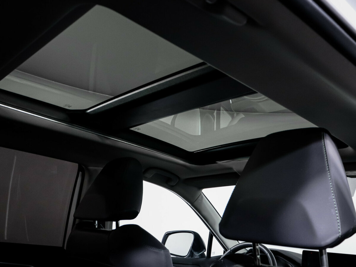 Toyota RAV4 с пробегом — 2024 год. Фото: #17