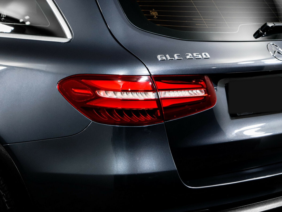 Mercedes-Benz GLC с пробегом — 2016 год. Фото: #14