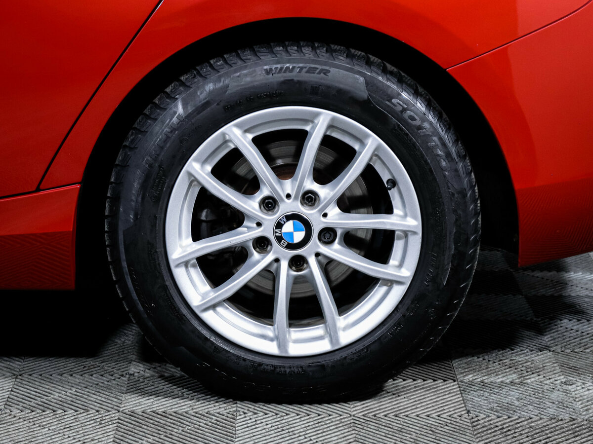 BMW 1 серии с пробегом — 2018 год. Фото: #13