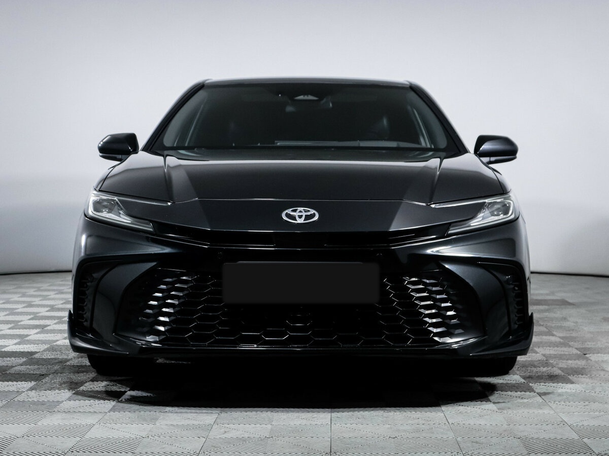 Toyota Camry с пробегом — 2024 год. Фото: #1