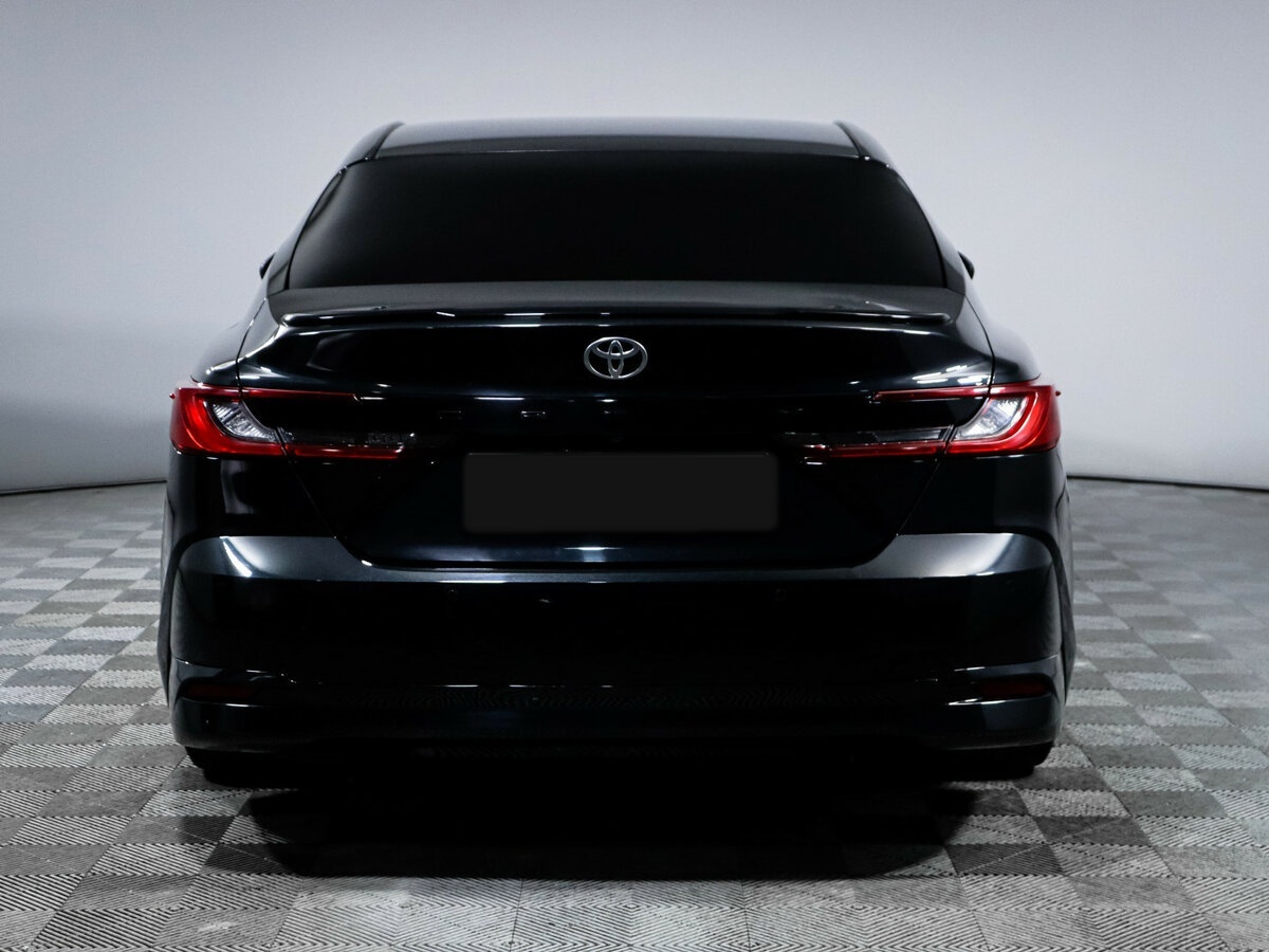 Toyota Camry с пробегом — 2024 год. Фото: #5