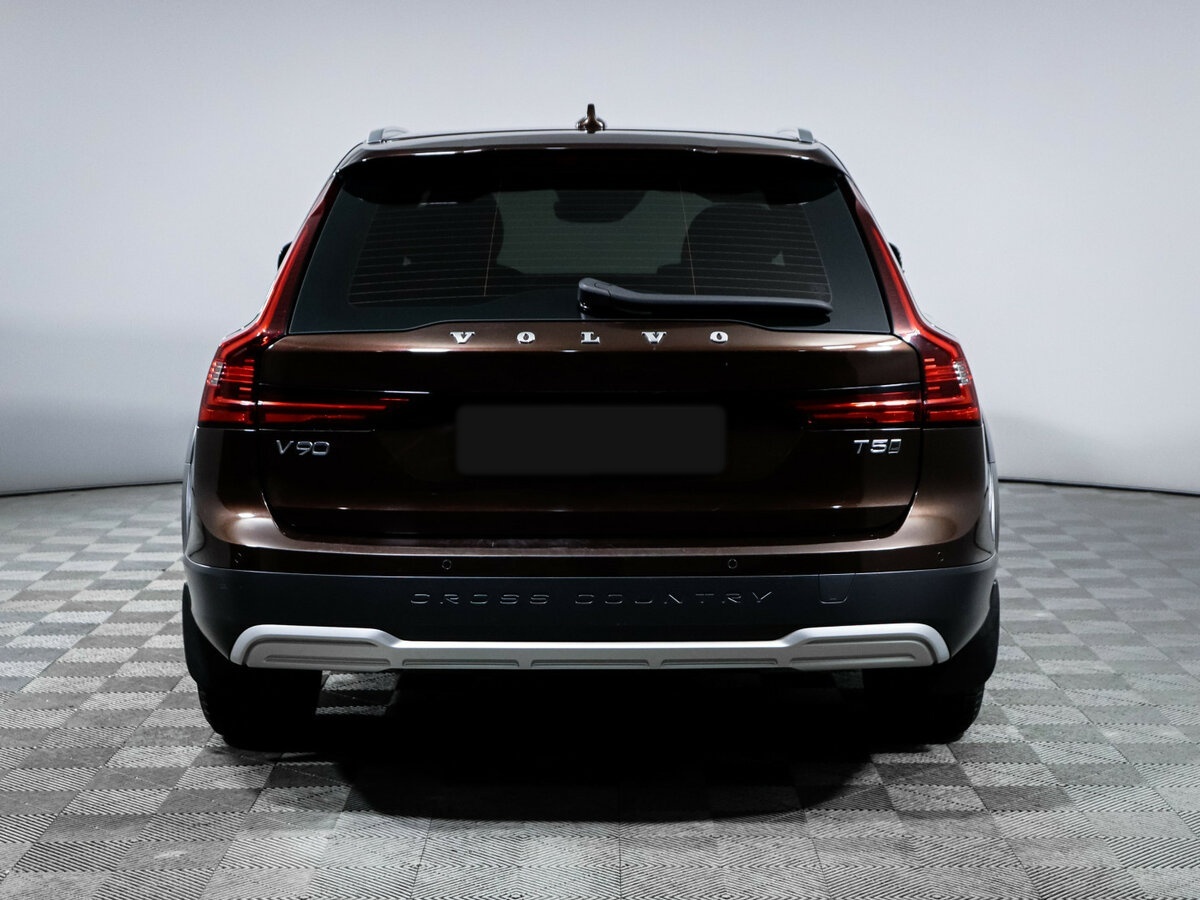 Volvo V90 Cross Country с пробегом — 2021 год. Фото: #5