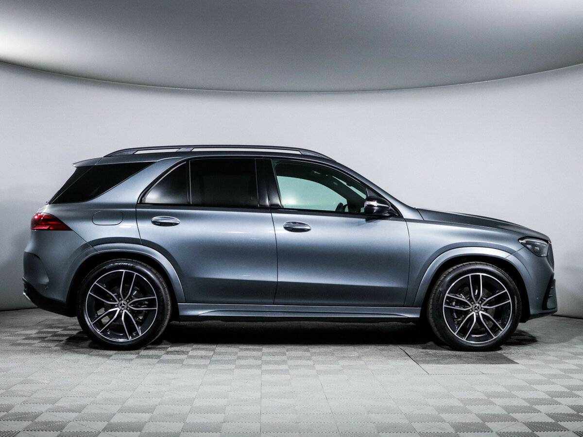 Mercedes-Benz GLE с пробегом — 2024 год. Фото: #3