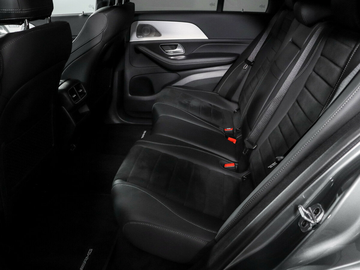 Mercedes-Benz GLE с пробегом — 2024 год. Фото: #9