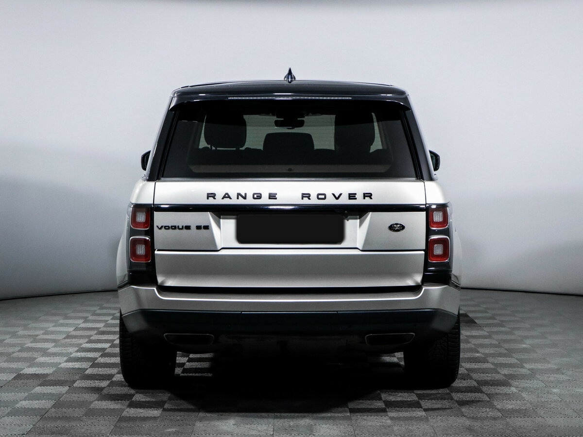 Land Rover Range Rover с пробегом — 2018 год. Фото: #5