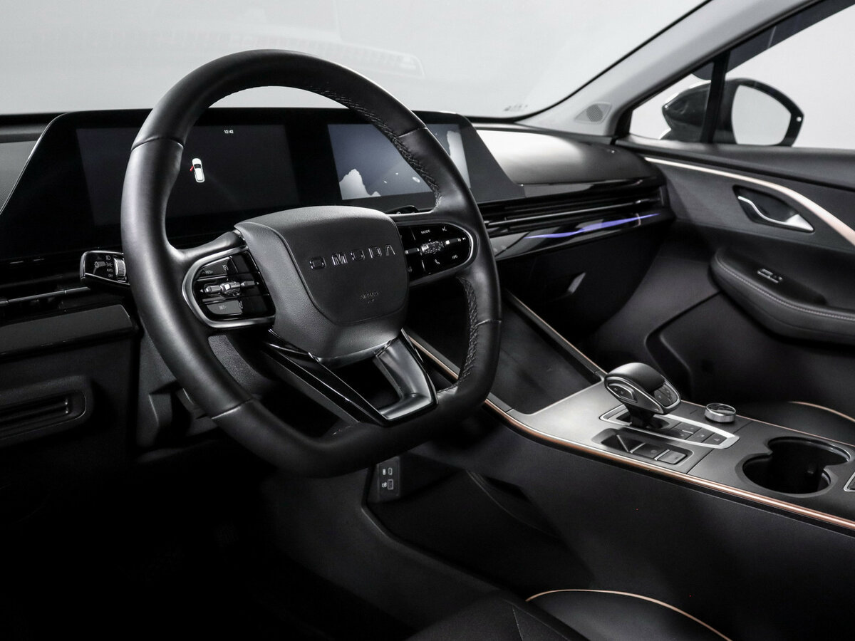 OMODA C5 с пробегом — 2024 год. Фото: #13