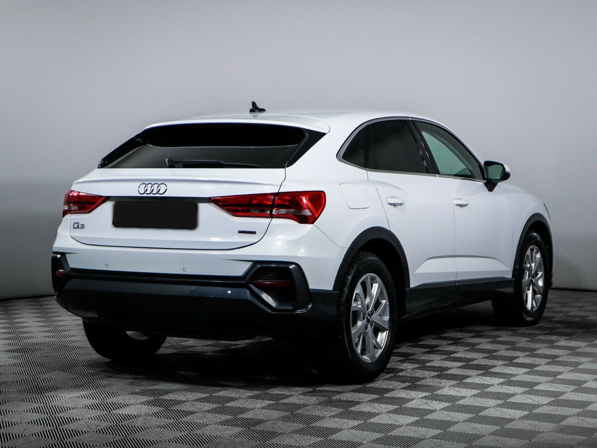 Audi Q3 Sportback с пробегом — 2020 год. Фото: #3