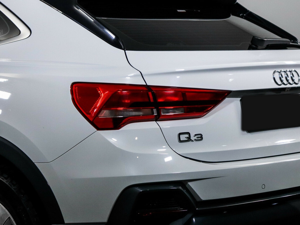 Audi Q3 Sportback с пробегом — 2020 год. Фото: #11