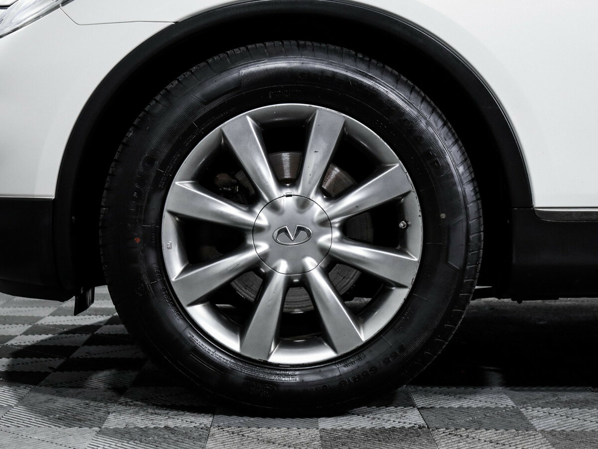 Infiniti EX с пробегом — 2012 год. Фото: #11