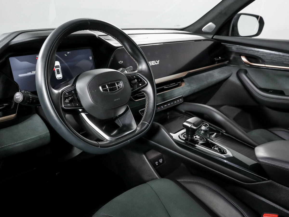 Geely Monjaro с пробегом — 2023 год. Фото: #11