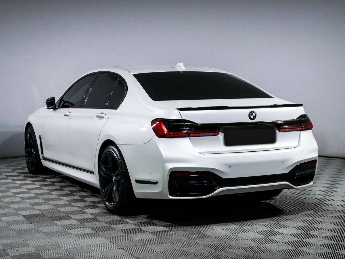 BMW 7 серии с пробегом — 2020 год. Фото: #6