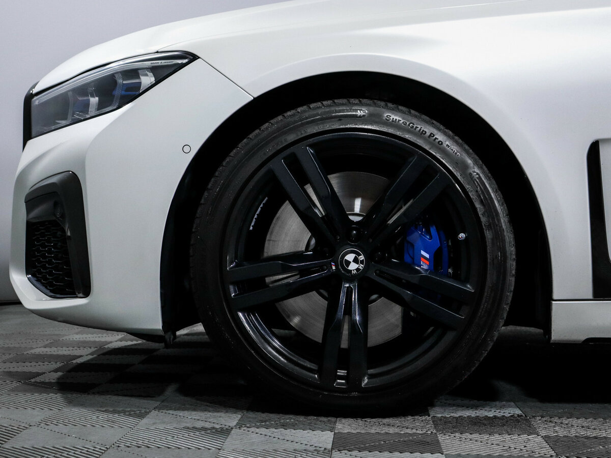 BMW 7 серии с пробегом — 2020 год. Фото: #13