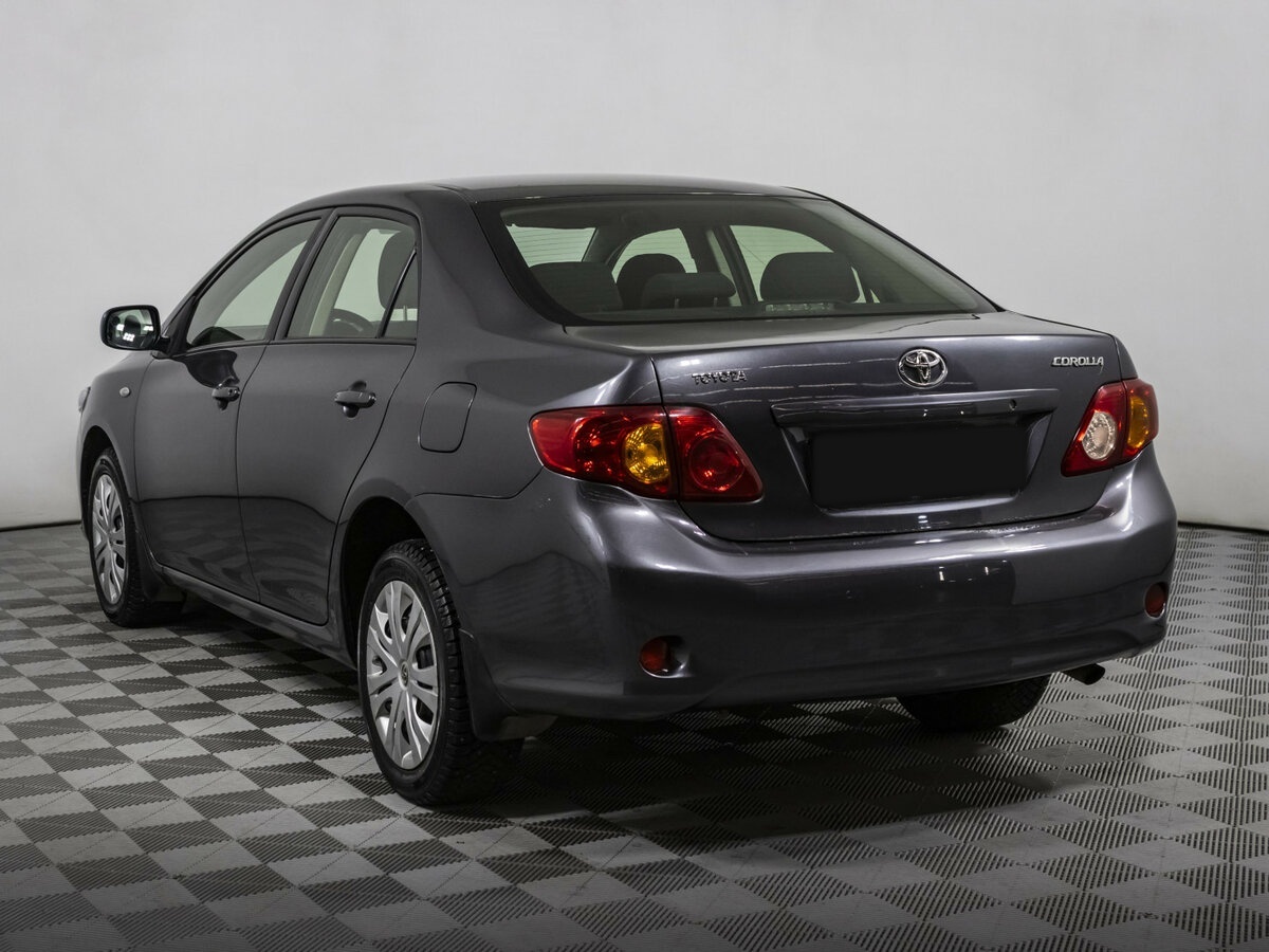 Toyota Corolla с пробегом — 2008 год. Фото: #6
