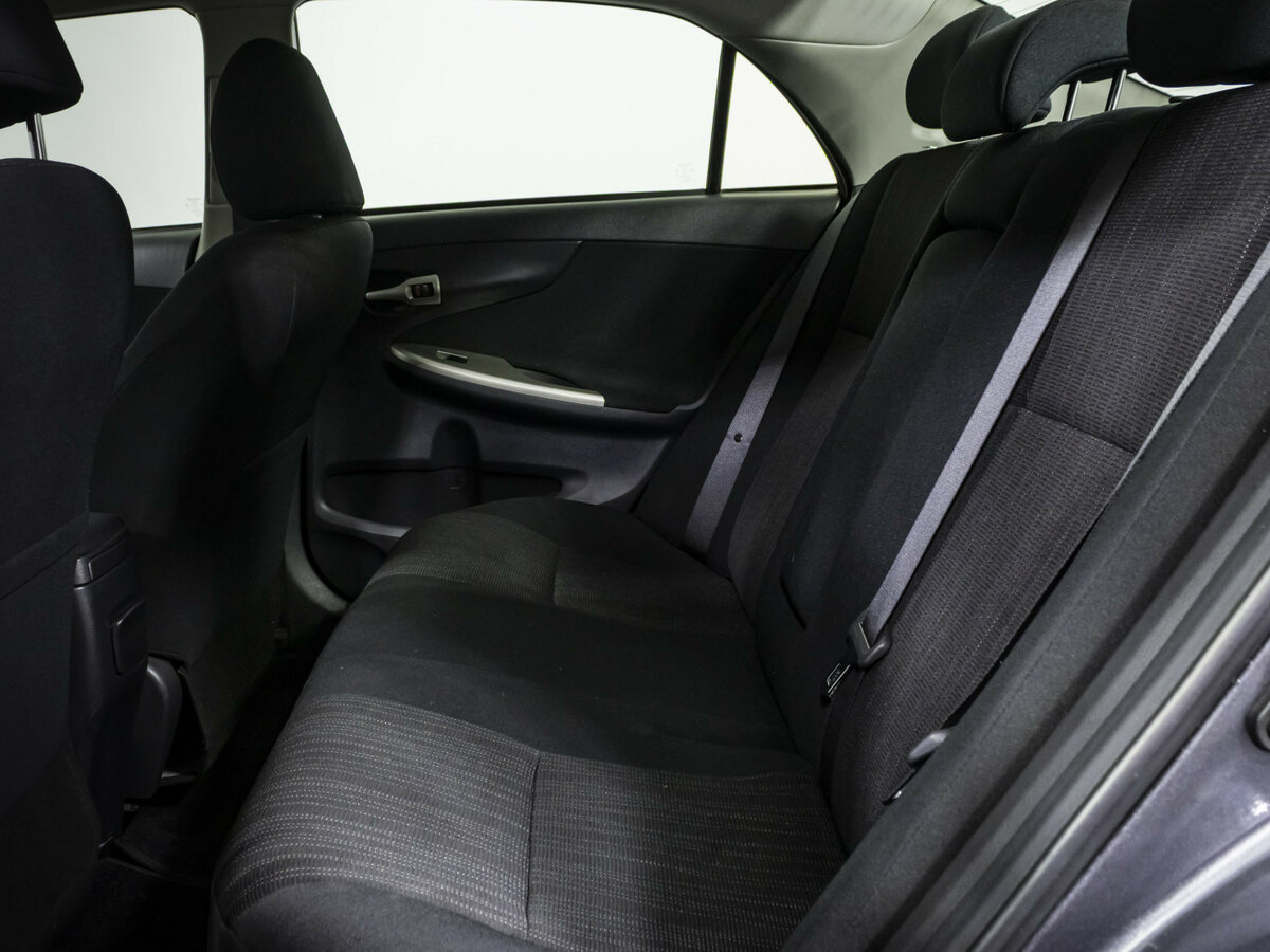 Toyota Corolla с пробегом — 2008 год. Фото: #11