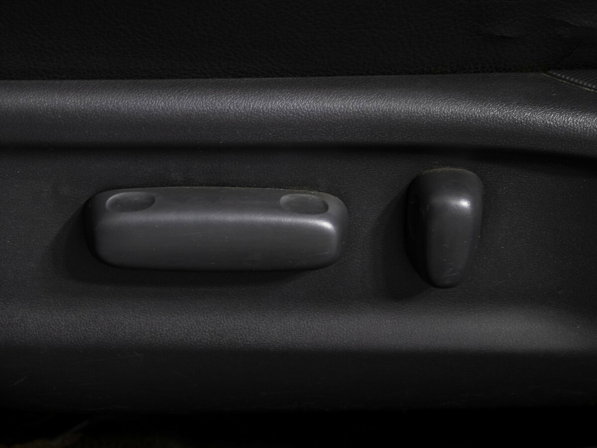 Toyota Camry с пробегом — 2007 год. Фото: #13