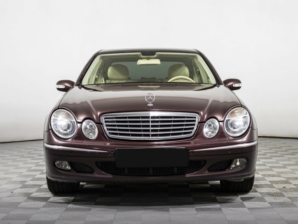 Mercedes-Benz E-Класс с пробегом — 2006 год. Фото: #1