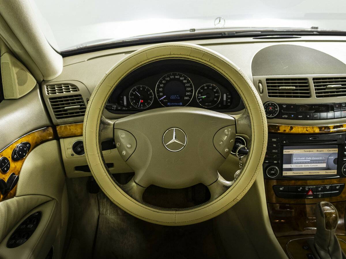 Mercedes-Benz E-Класс с пробегом — 2006 год. Фото: #8