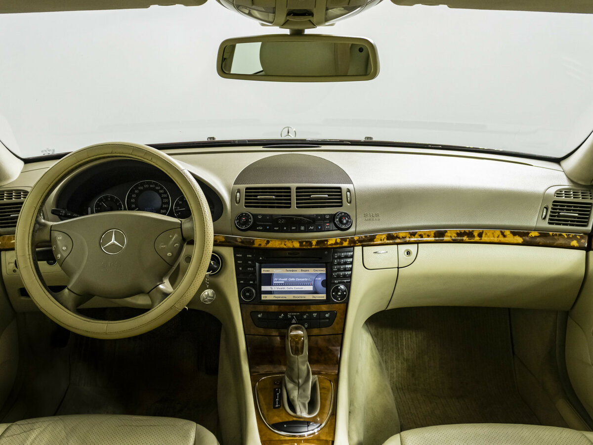 Mercedes-Benz E-Класс с пробегом — 2006 год. Фото: #10