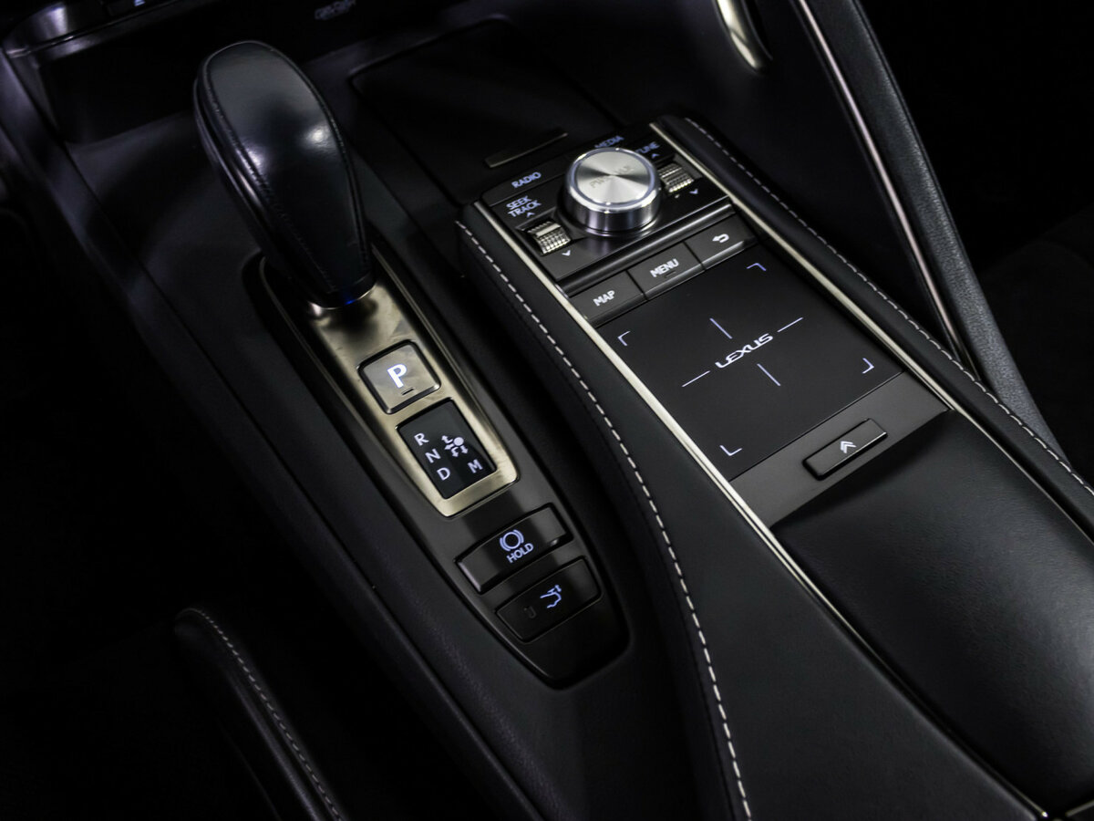Lexus LC с пробегом — 2020 год. Фото: #19