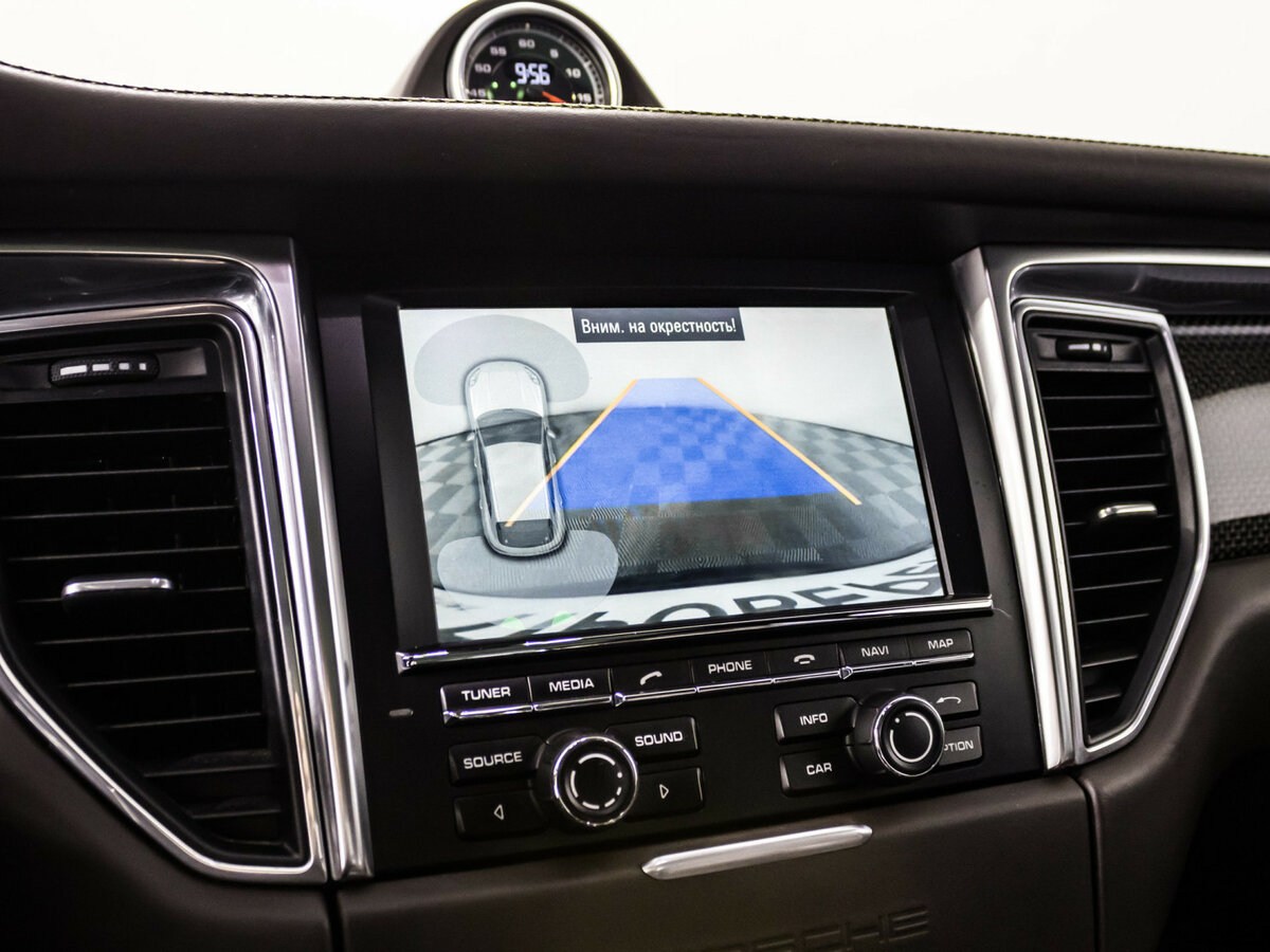 Porsche Macan с пробегом — 2015 год. Фото: #13