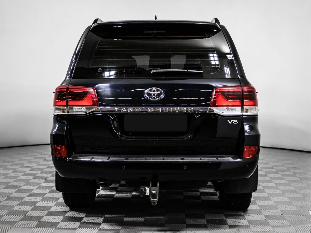 Toyota Land Cruiser с пробегом — 2016 год. Фото: #4