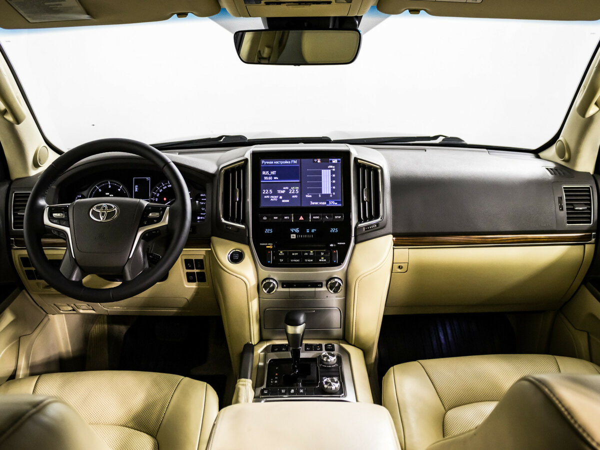 Toyota Land Cruiser с пробегом — 2016 год. Фото: #8