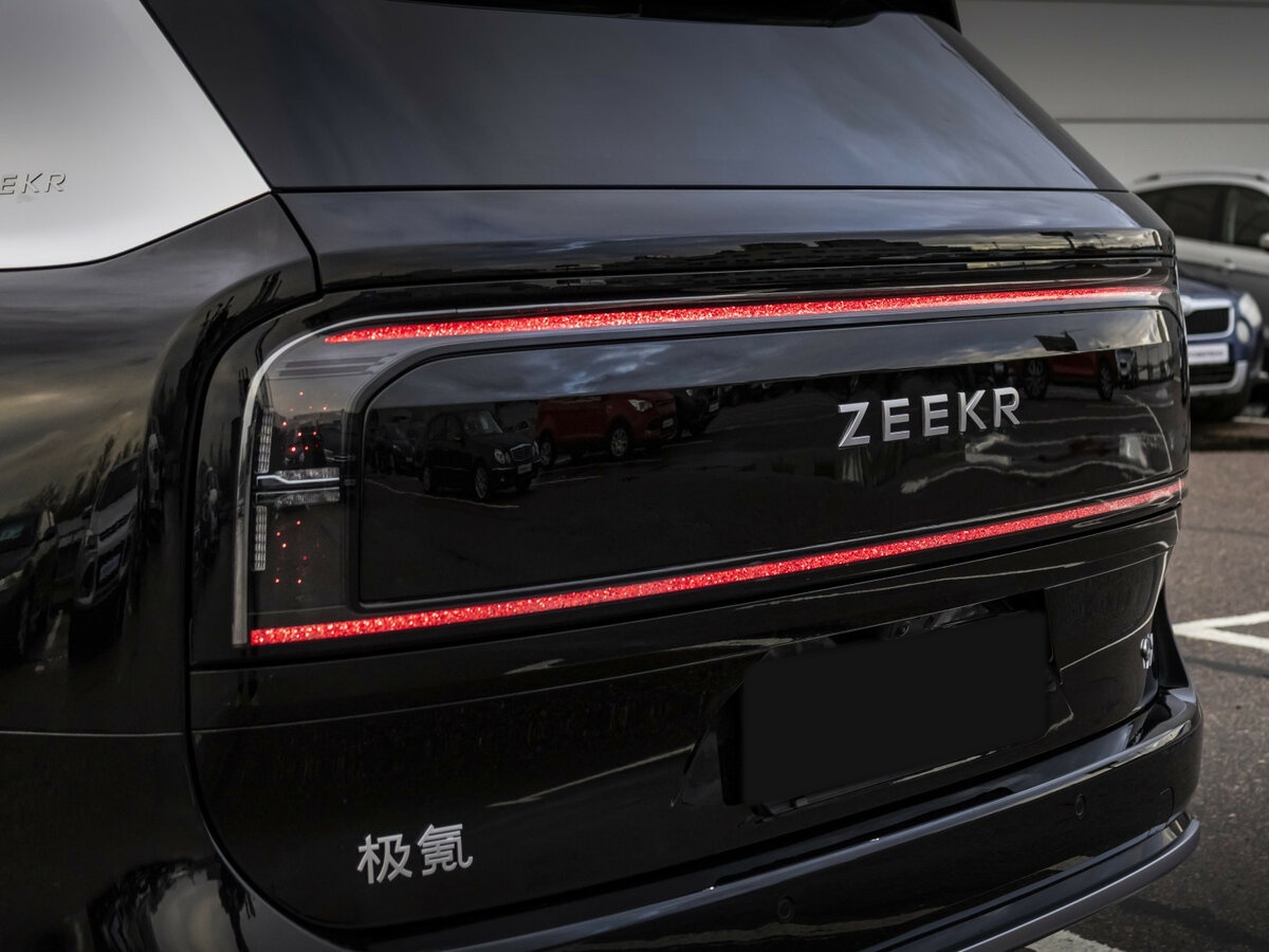 Zeekr 9X с пробегом — 2025 год. Фото: #8