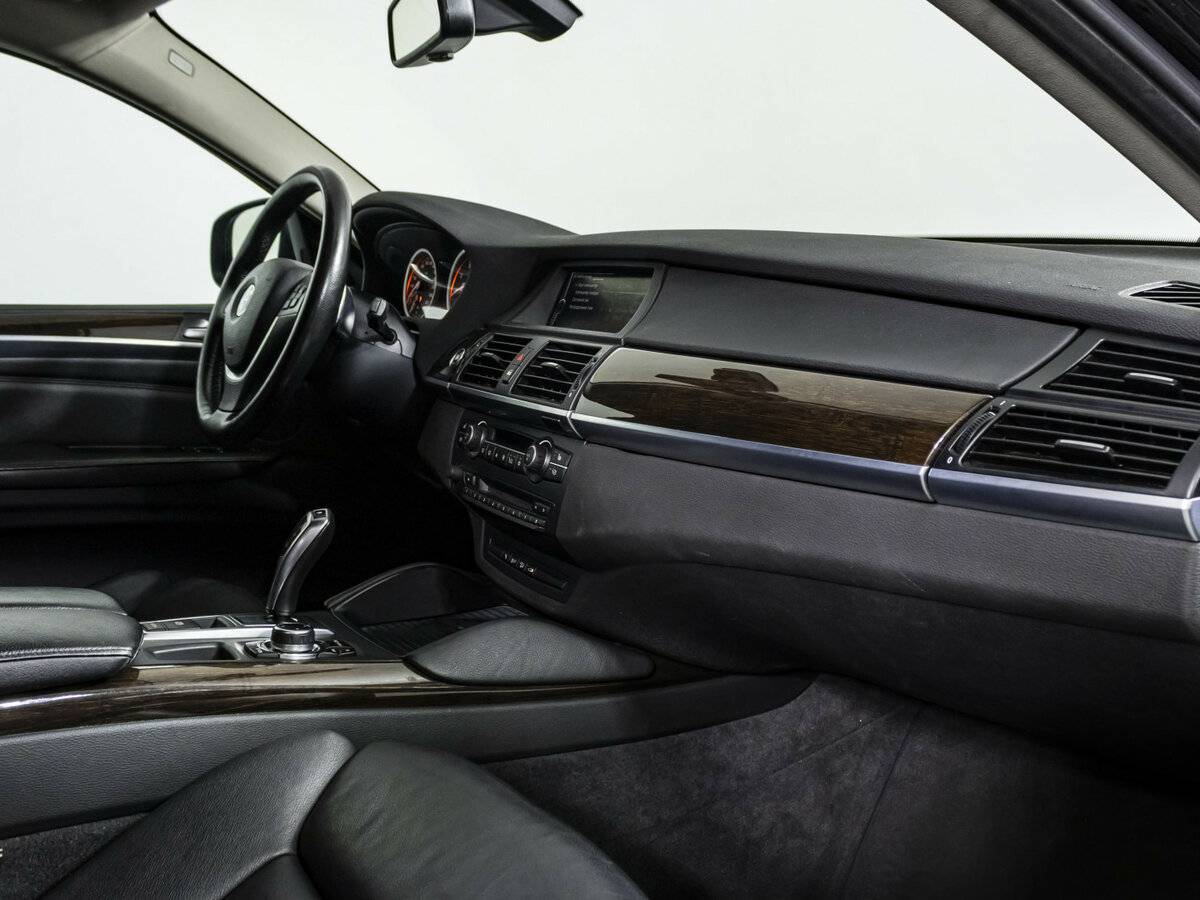 BMW X6 с пробегом — 2012 год. Фото: #8