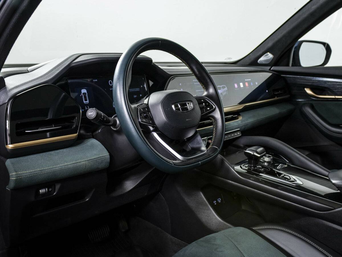 Geely Monjaro с пробегом — 2023 год. Фото: #8