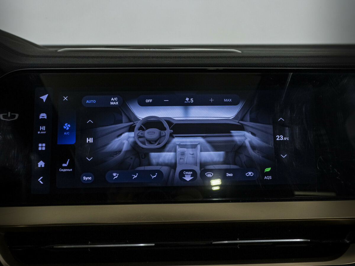 Geely Monjaro с пробегом — 2023 год. Фото: #14