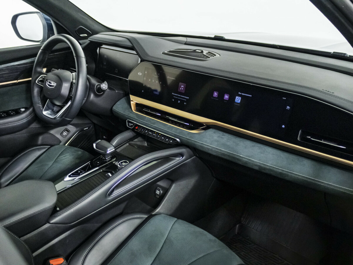 Geely Monjaro с пробегом — 2023 год. Фото: #6