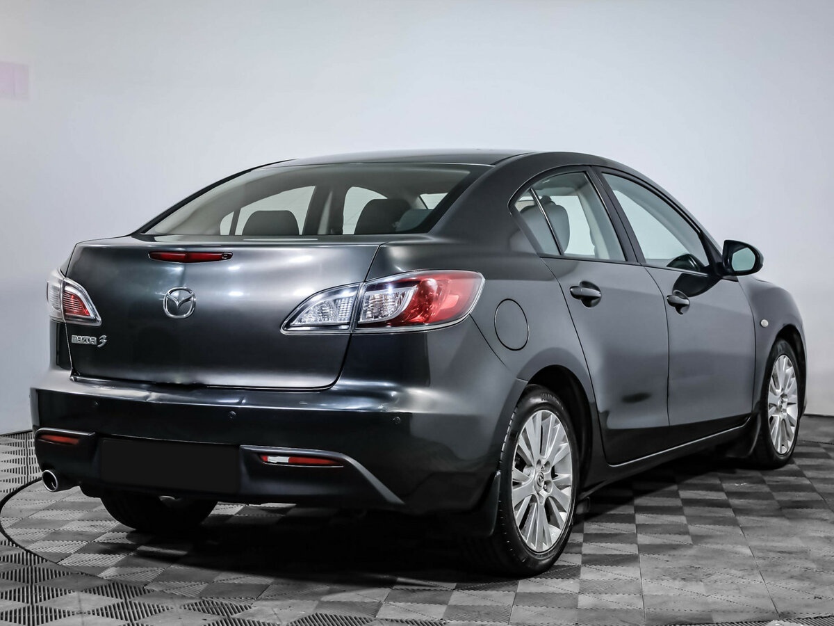 Mazda 3 с пробегом — 2011 год. Фото: #3