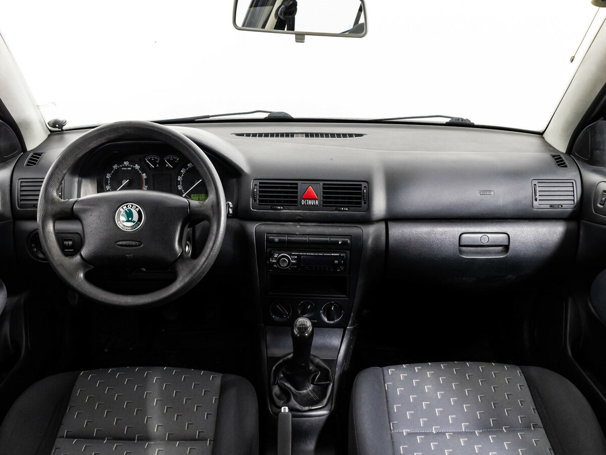 Skoda Octavia с пробегом — 2008 год. Фото: #7