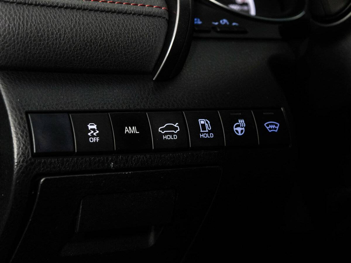 Toyota Camry с пробегом — 2021 год. Фото: #18