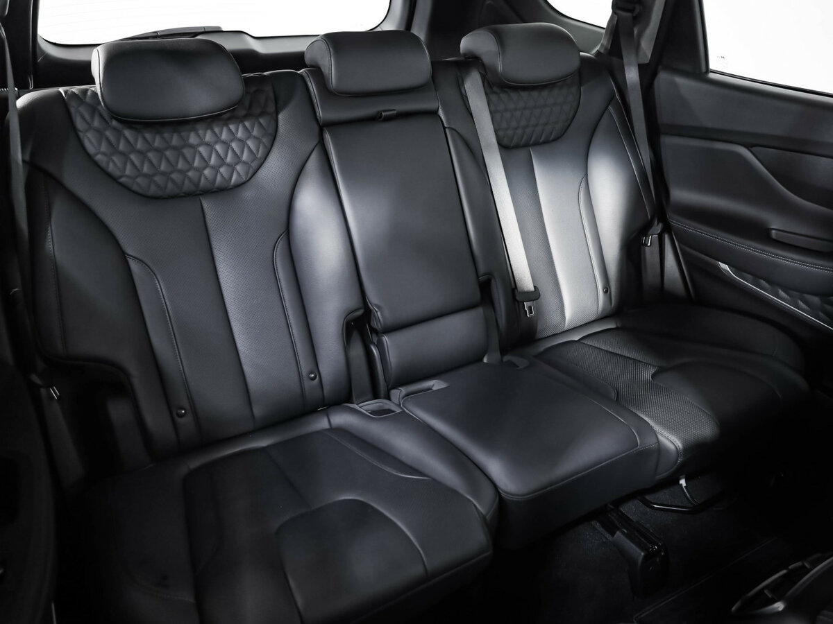 Hyundai Santa Fe с пробегом — 2020 год. Фото: #24