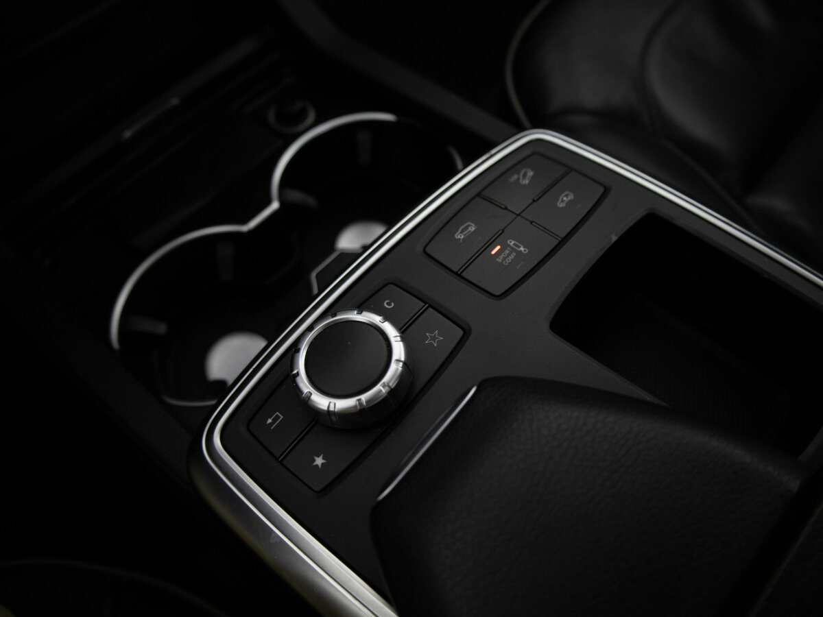 Mercedes-Benz GL-Класс с пробегом — 2013 год. Фото: #7