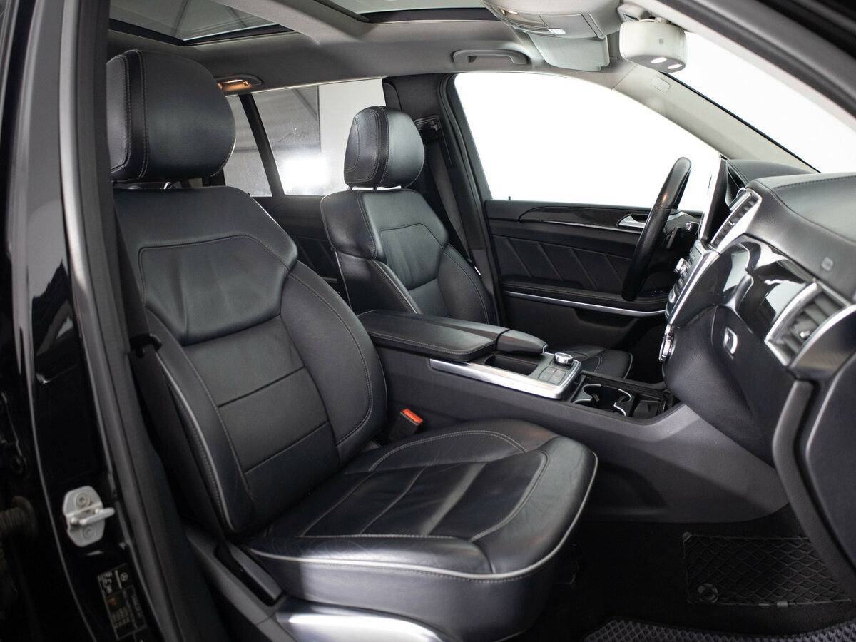 Mercedes-Benz GL-Класс с пробегом — 2013 год. Фото: #13