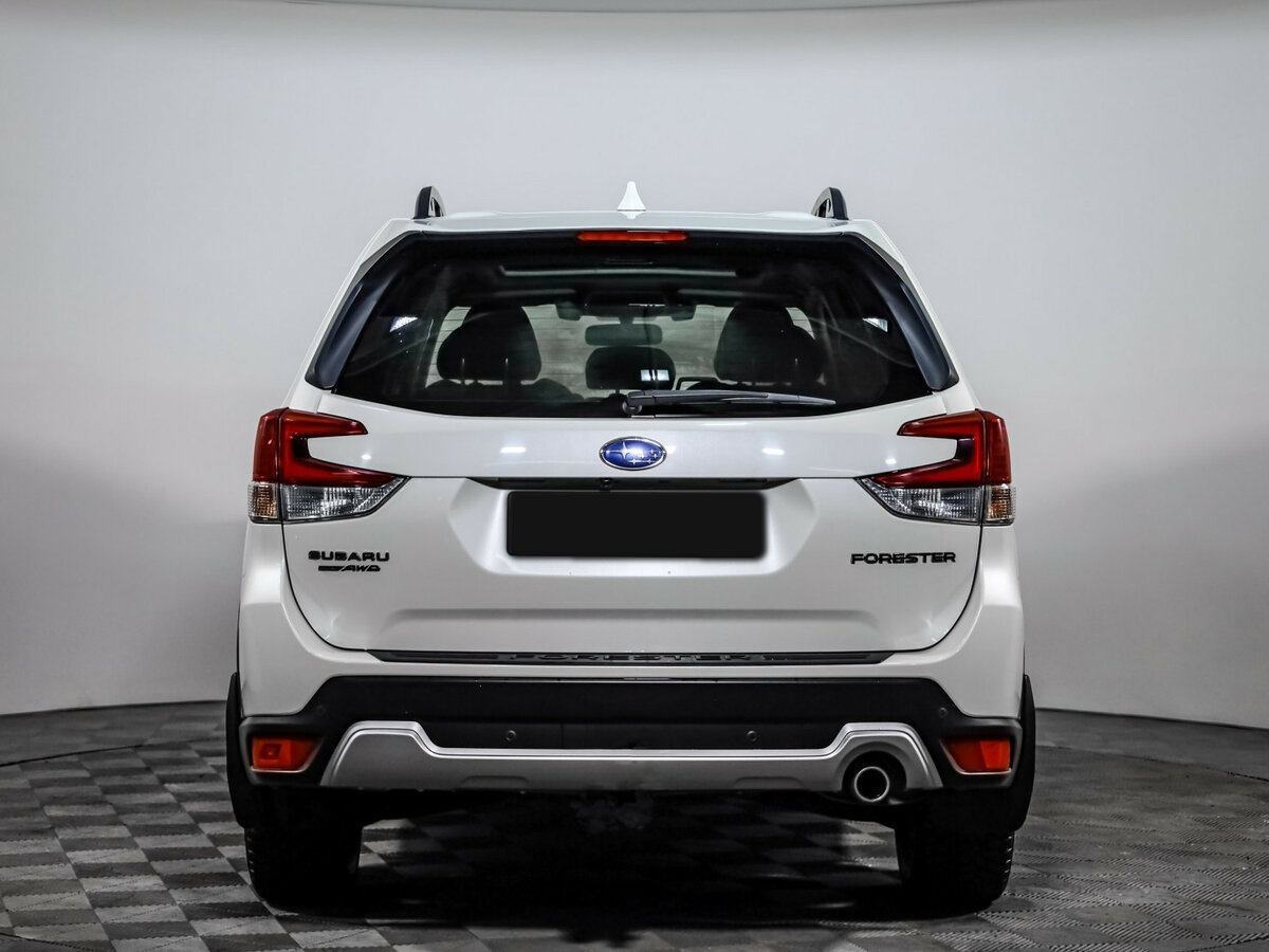 Subaru Forester с пробегом — 2018 год. Фото: #5