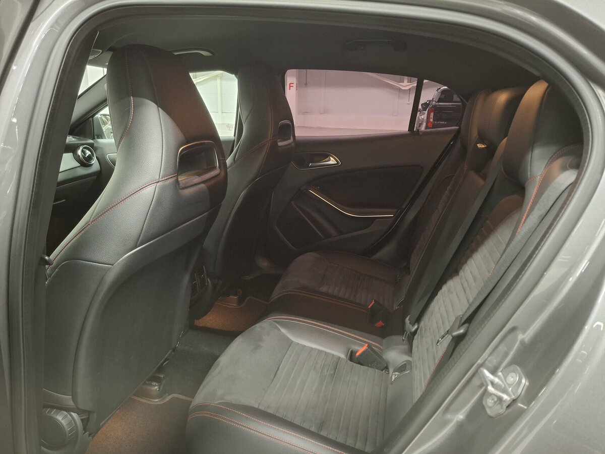 Mercedes-Benz GLA с пробегом — 2019 год. Фото: #11