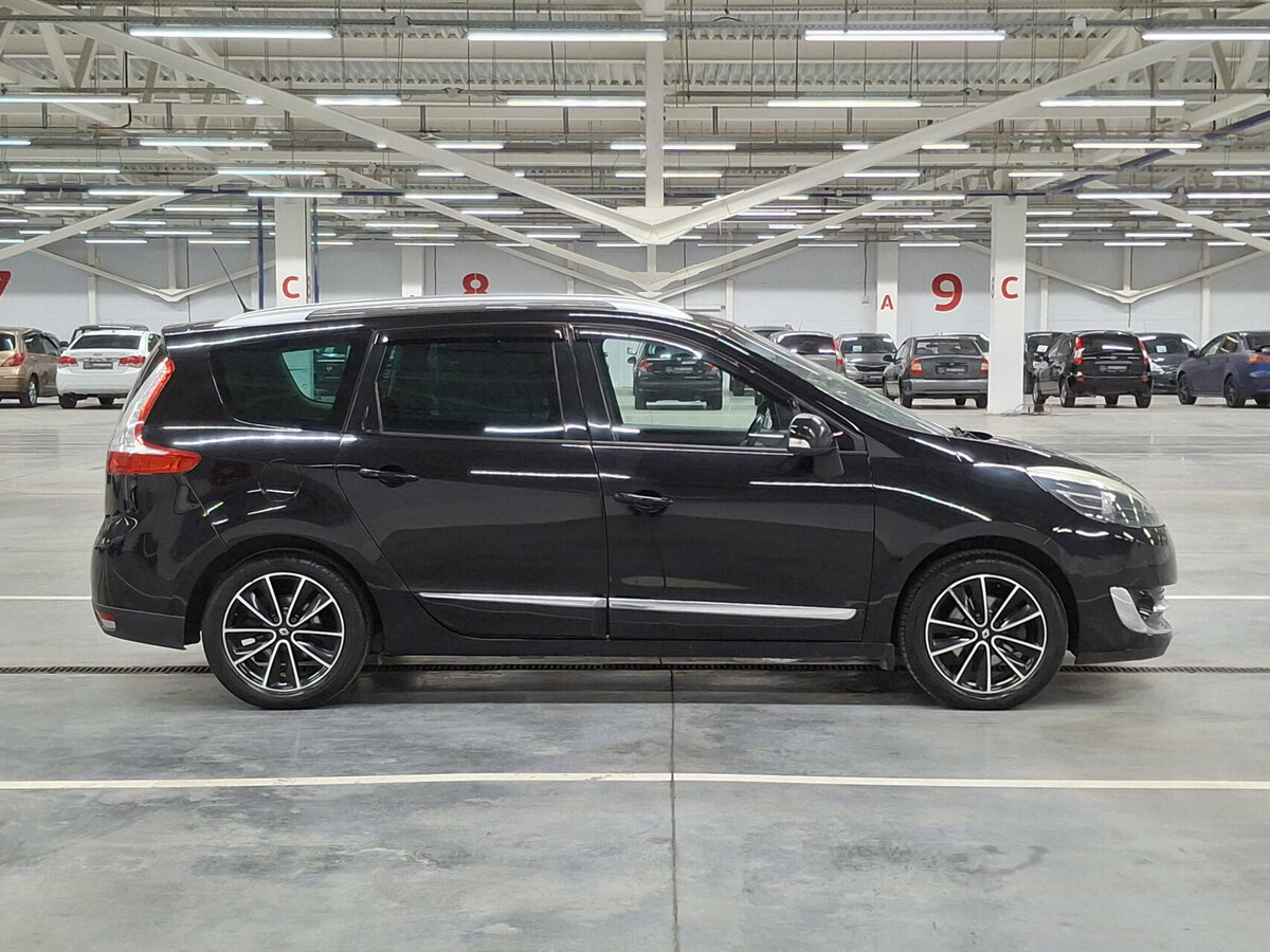 Renault Scenic с пробегом — 2013 год. Фото: #3