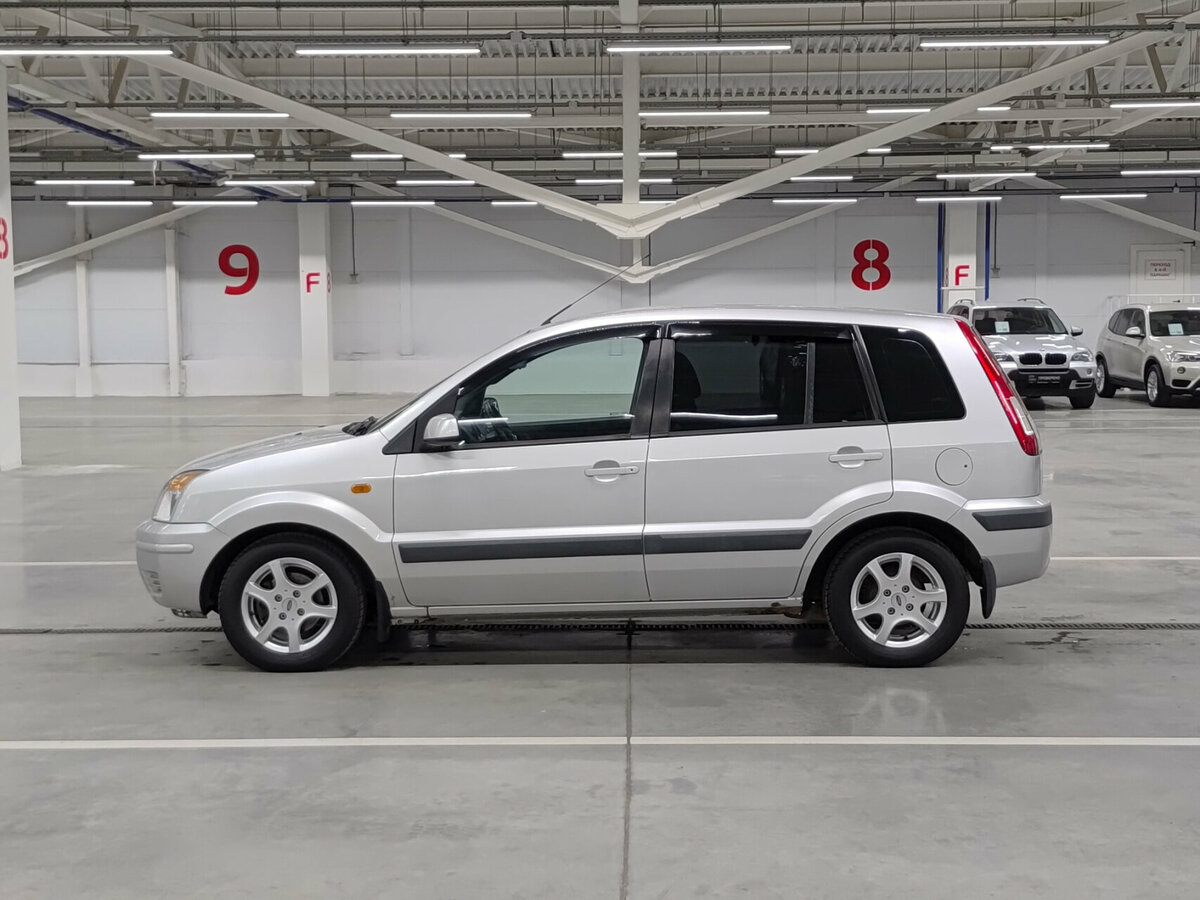 Ford Fusion с пробегом — 2008 год. Фото: #4