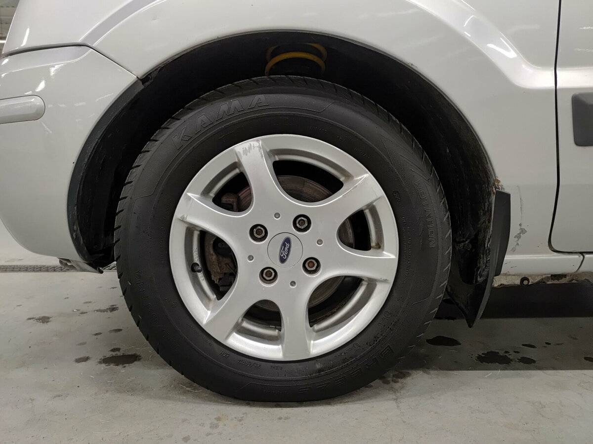 Ford Fusion с пробегом — 2008 год. Фото: #13