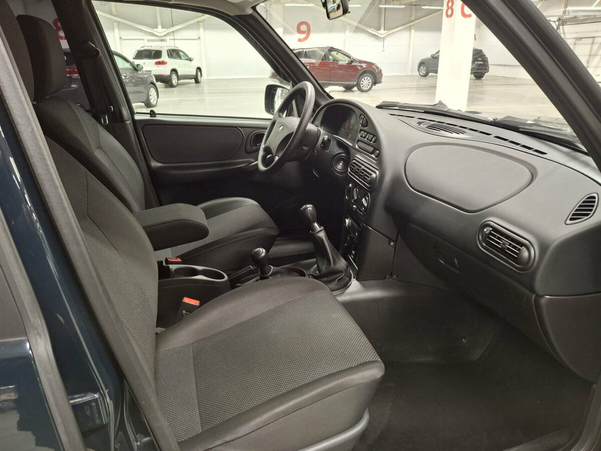 Lada (ВАЗ) Niva Travel с пробегом — 2023 год. Фото: #10