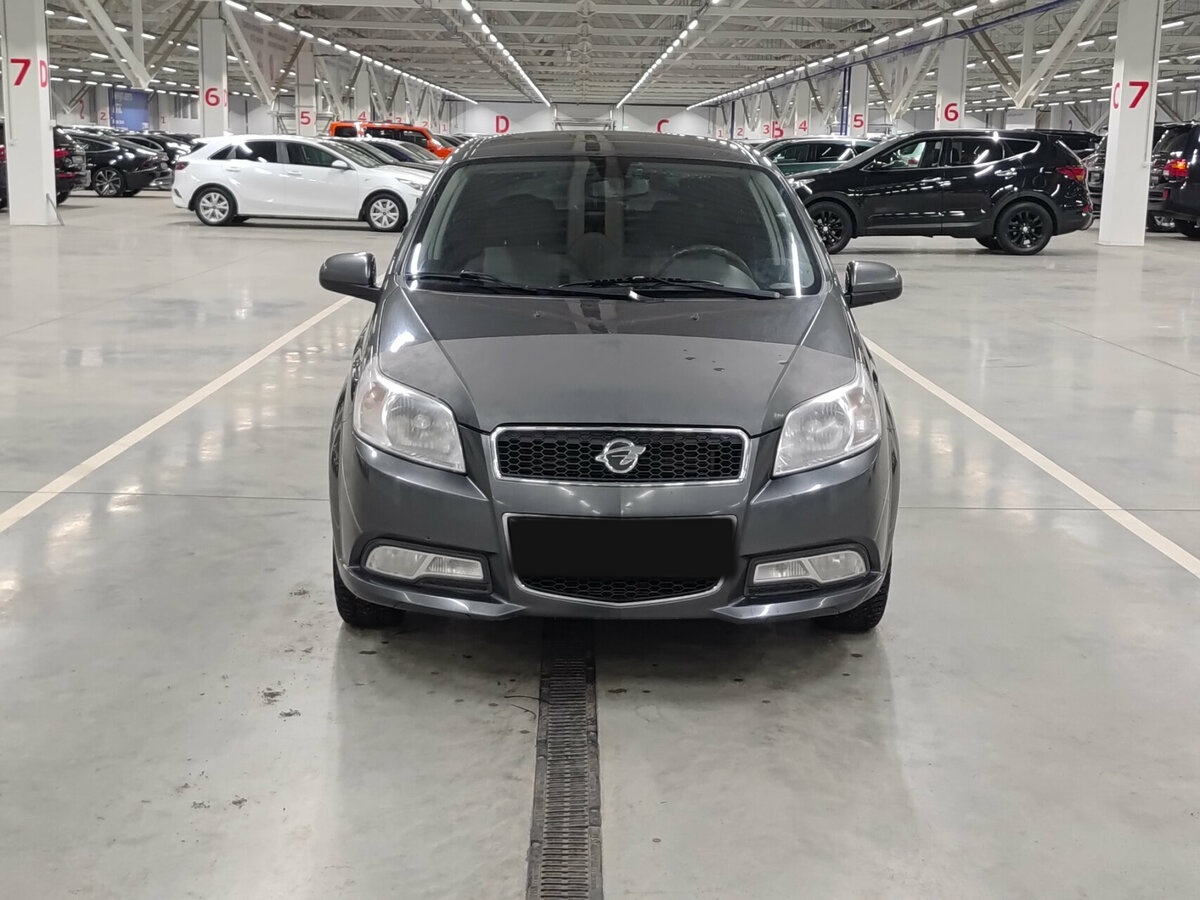 Ravon Nexia R3 с пробегом — 2017 год. Фото: #1