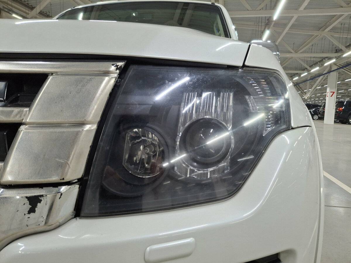 Mitsubishi Pajero с пробегом — 2020 год. Фото: #16