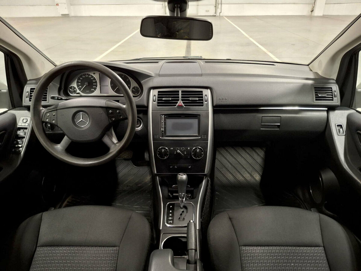 Mercedes-Benz B-Класс с пробегом — 2011 год. Фото: #13