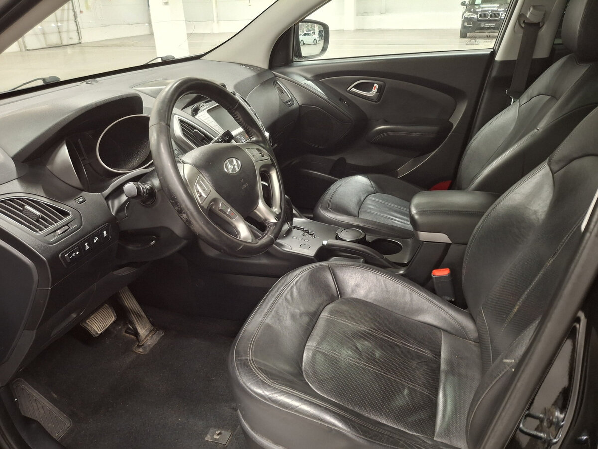 Hyundai ix35 с пробегом — 2011 год. Фото: #15