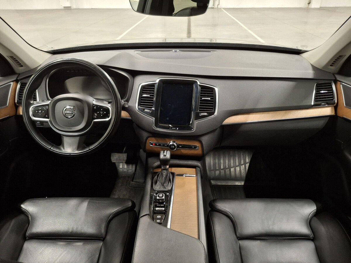 Volvo XC90 с пробегом — 2017 год. Фото: #13