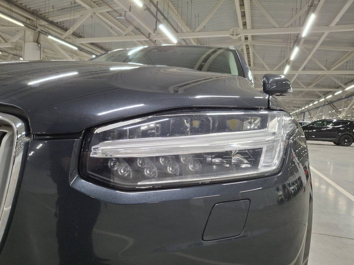 Volvo XC90 с пробегом — 2017 год. Фото: #16