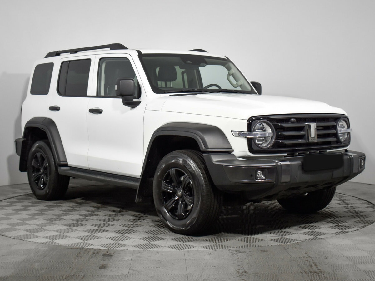 Tank 300 с пробегом — 2024 год. Фото: #2